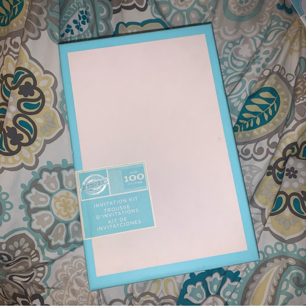 Blank White Invitation Kit with Envelopes